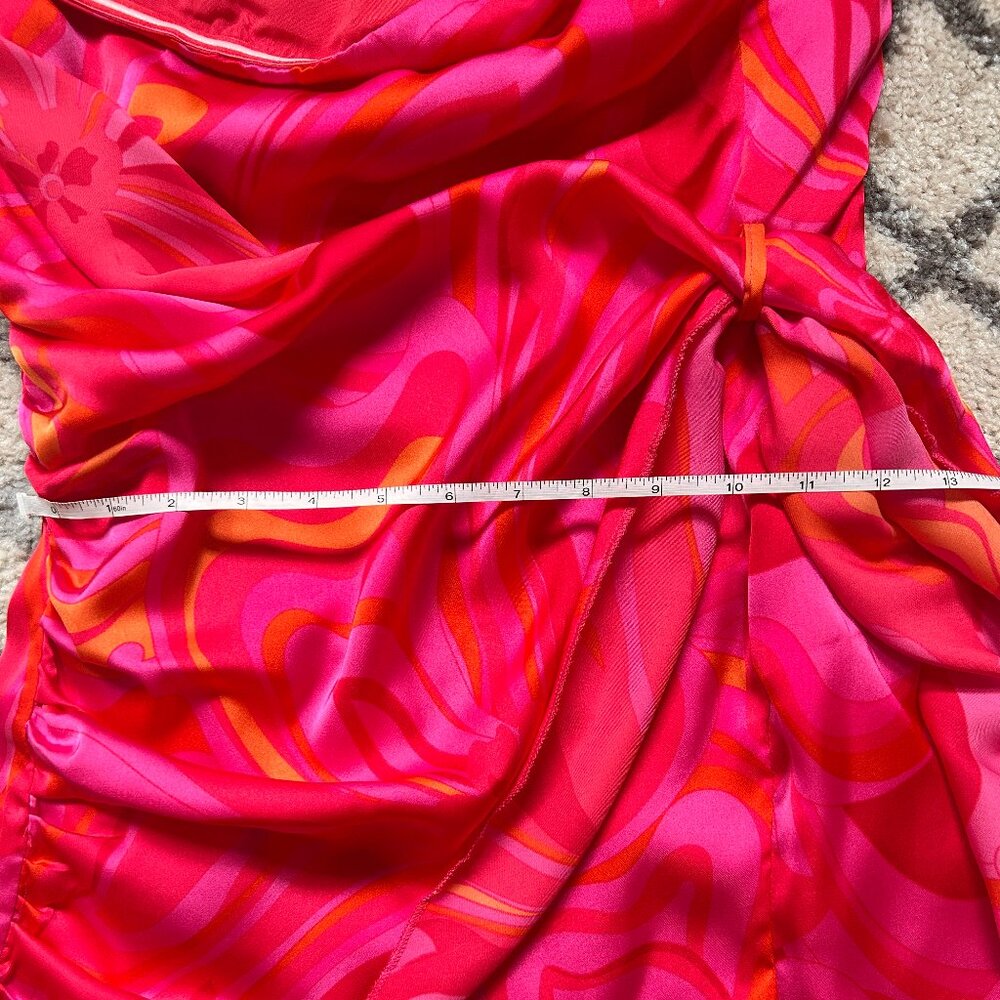 Women's Olivaceous Pink and Orange Swirl Mini Dress - Picture 4 of 5